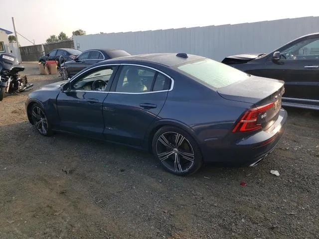 7JRA22TL7KG002680 2019 2019 Volvo S60- T6 Inscription 2