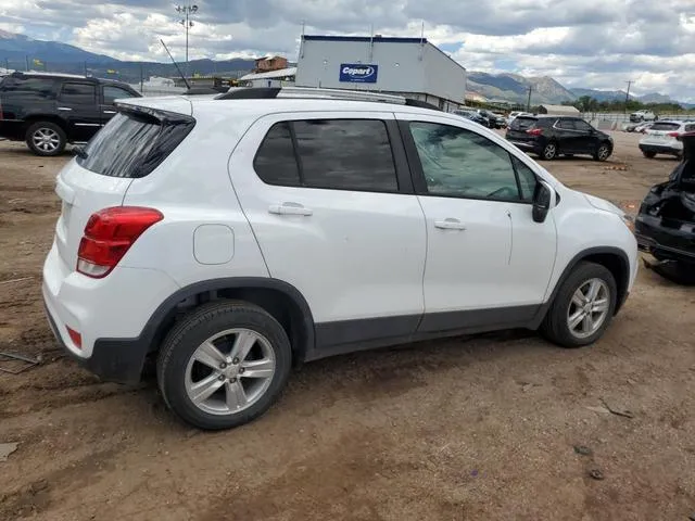 KL7CJLSB0MB309551 2021 2021 Chevrolet Trax- 1LT 3