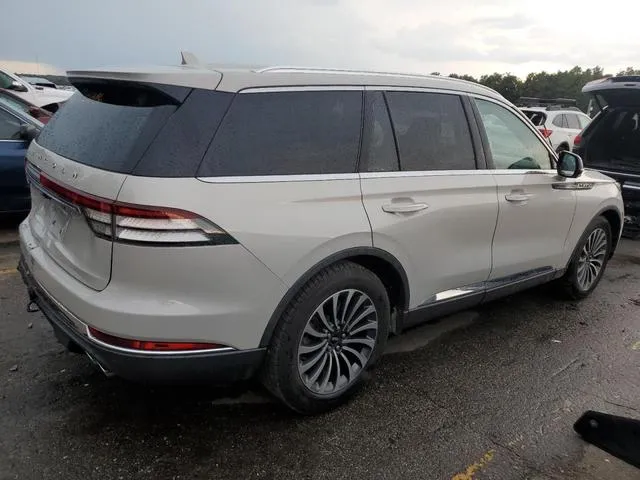 5LM5J7WC2LGL03086 2020 2020 Lincoln Aviator- Reserve 3