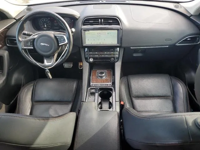 SADCK2FX9KA352003 2019 2019 Jaguar F-Pace- Prestige 8