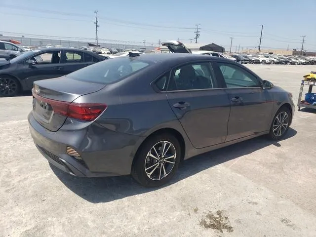 3KPF24AD2PE673659 2023 2023 KIA Forte- LX 3