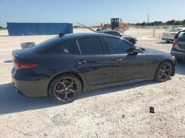 ZARFAECNXJ7568248 2018 2018 Alfa Romeo Giulia- TI 3