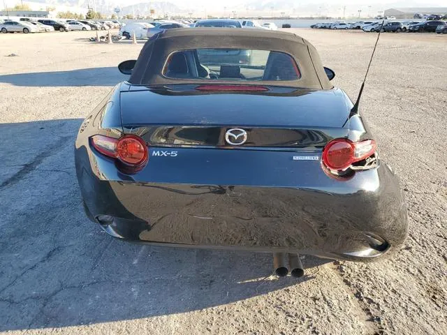 JM1NDAB7XN0501611 2022 2022 Mazda MX-5- Sport 6