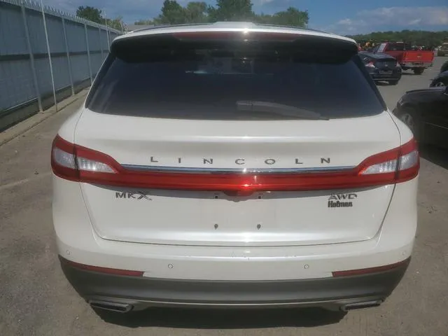 2LMTJ8LR9GBL31722 2016 2016 Lincoln MKX- Reserve 6