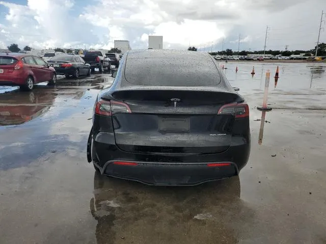 7SAYGDEE5NF337933 2022 2022 Tesla MODEL Y 6