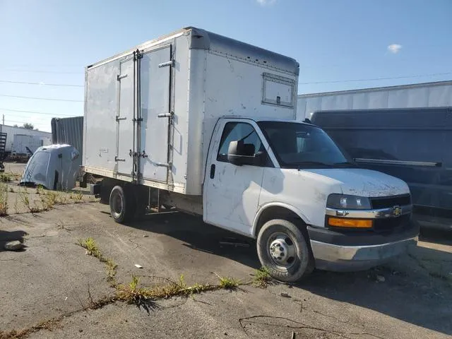 1HA6GUCG5JN001506 2018 2018 Chevrolet Express 4