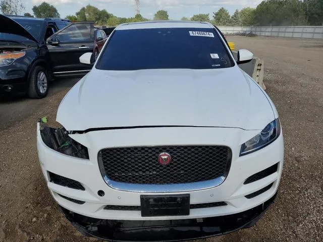 SADCJ2FXXLA659362 2020 2020 Jaguar F-Pace- Premium 5