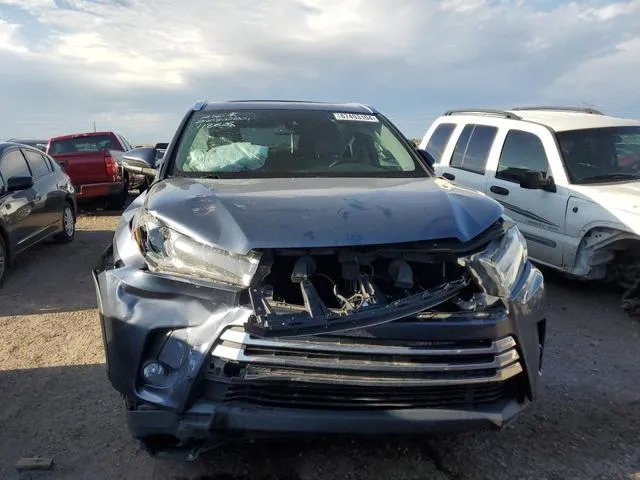 5TDYZRFH8JS240583 2018 2018 Toyota Highlander- Limited 5