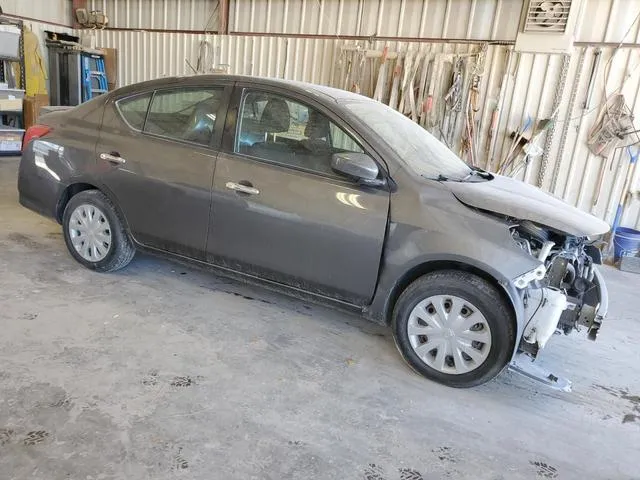 3N1CN7APXKL819822 2019 2019 Nissan Versa- S 4