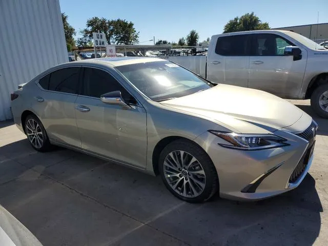 58ADA1C10MU013066 2021 2021 Lexus ES- 300H 4