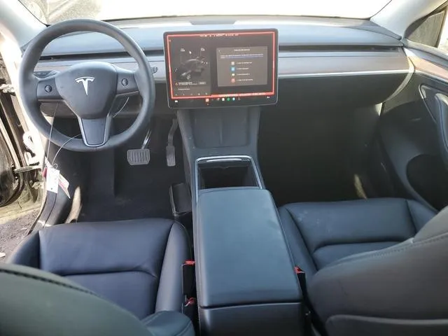 7SAYGAEE9RF049630 2024 2024 Tesla MODEL Y 8