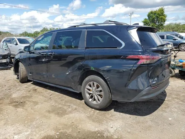 5TDJSKFC8MS023900 2021 2021 Toyota Sienna- Xle 2