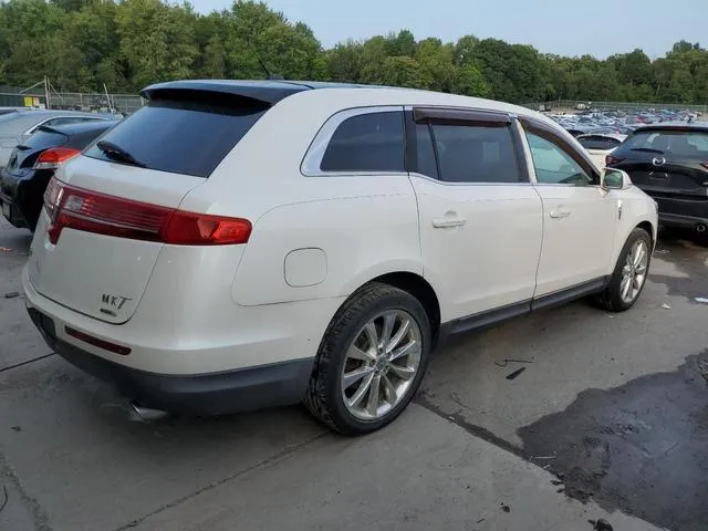 2LMHJ5AT2ABJ13938 2010 2010 Lincoln MKT 3