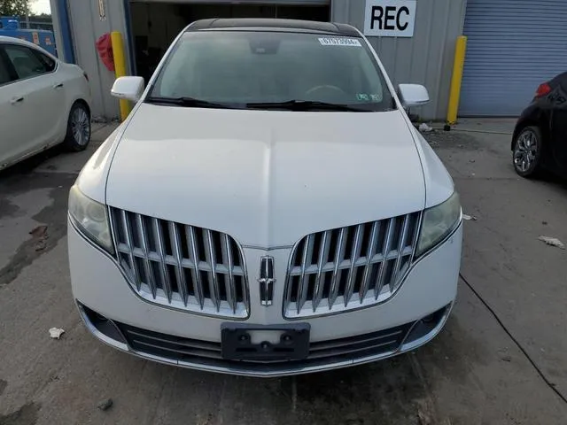 2LMHJ5AT2ABJ13938 2010 2010 Lincoln MKT 5