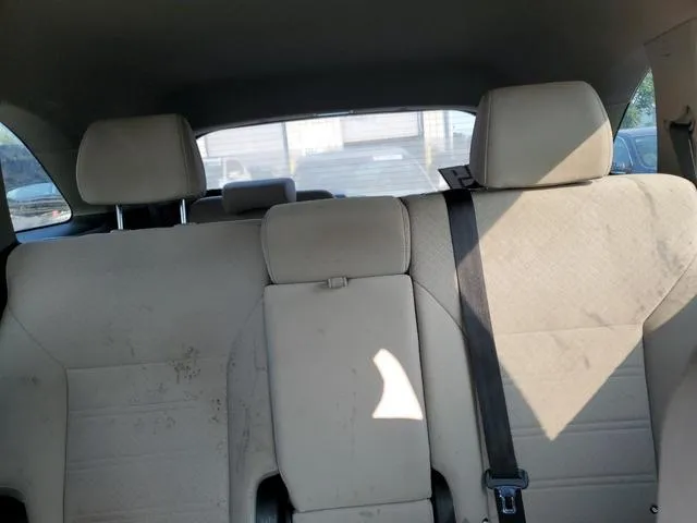 5XYPGDA30JG399367 2018 2018 KIA Sorento- LX 10