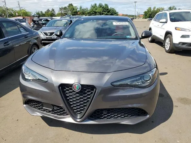 ZARFANBN4K7615759 2019 2019 Alfa Romeo Giulia- TI 5