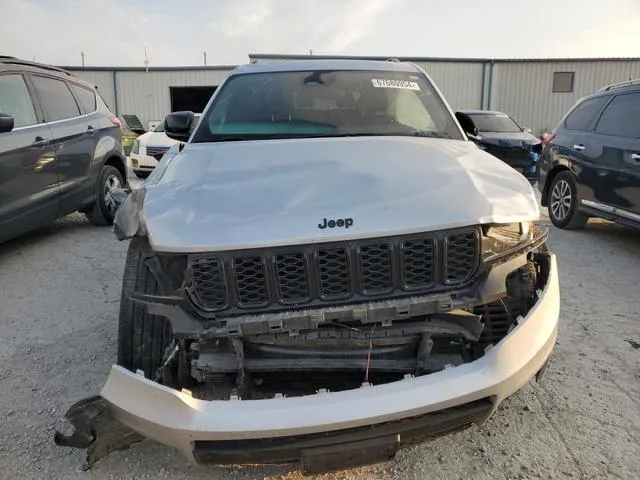 1C4RJKAG8P8701585 2023 2023 Jeep Grand Cherokee- L Laredo 5