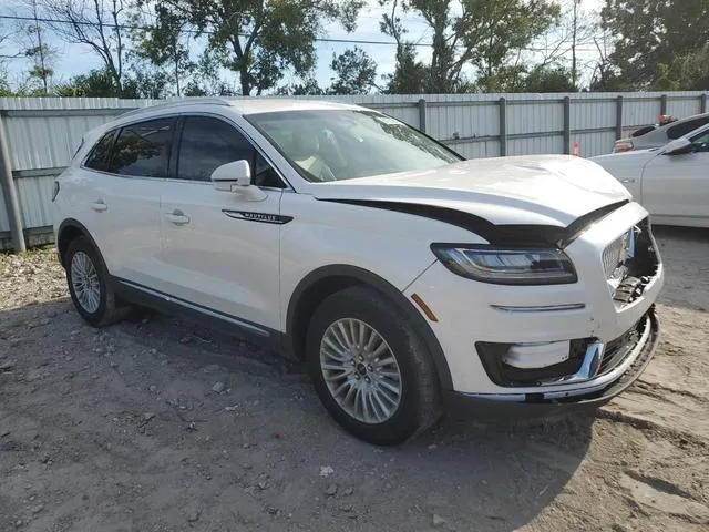 2LMPJ6J9XKBL50975 2019 2019 Lincoln Nautilus 4