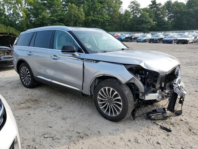 5LM5J7XC5PGL24664 2023 2023 Lincoln Aviator- Reserve 4