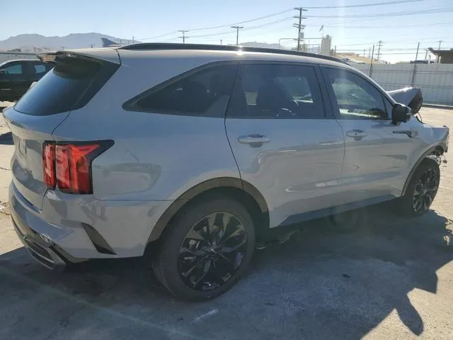 5XYRKDLF3PG218818 2023 2023 KIA Sorento- SX 3