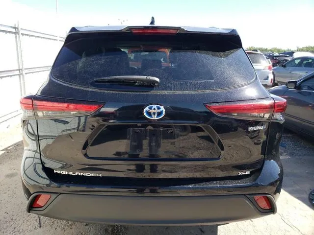 5TDHBRCH3MS524894 2021 2021 Toyota Highlander- Hybrid Xle 6