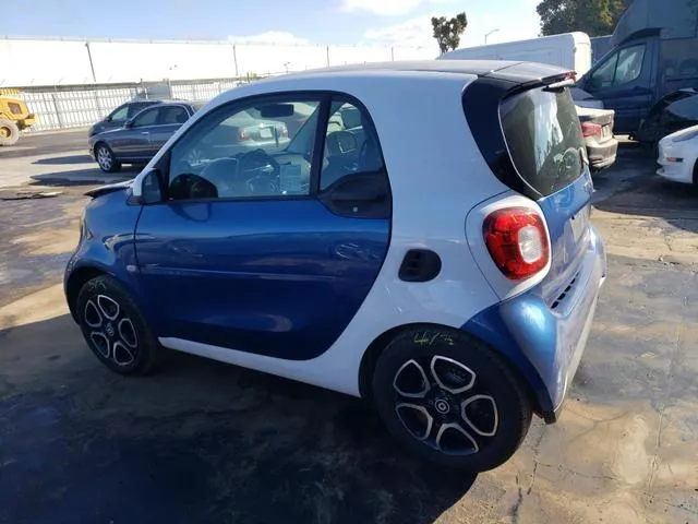 WMEFJ5DA0GK049030 2016 2016 Smart Fortwo 2