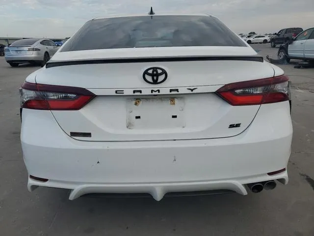 4T1G11AK5MU486588 2021 2021 Toyota Camry- SE 6