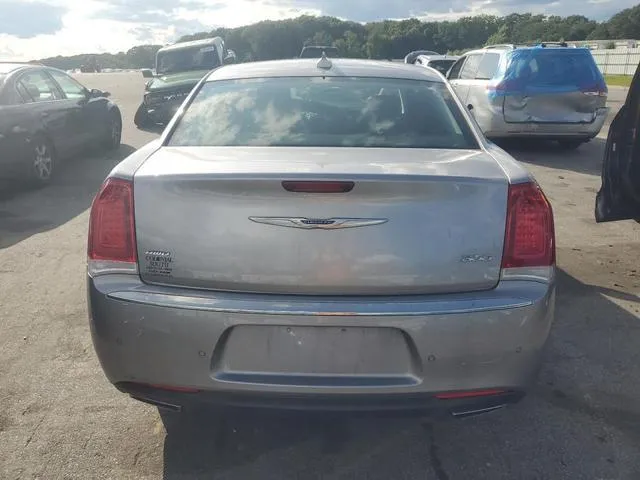 2C3CCAKG3JH268157 2018 2018 Chrysler 300- Limited 6