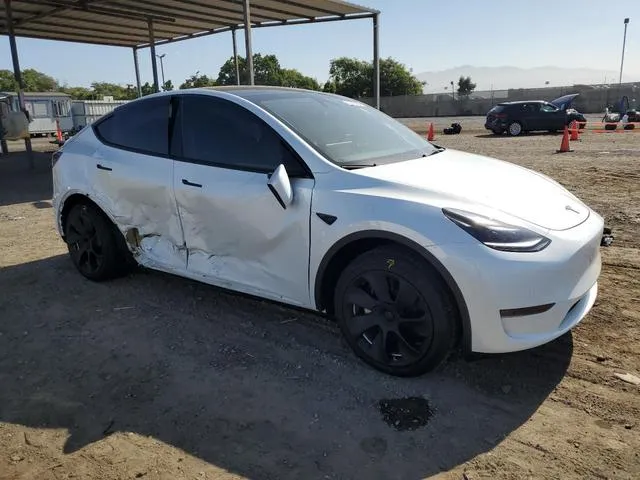 7SAYGDED7RF097569 2024 2024 Tesla MODEL Y 4