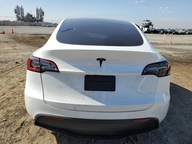 7SAYGDED7RF097569 2024 2024 Tesla MODEL Y 6