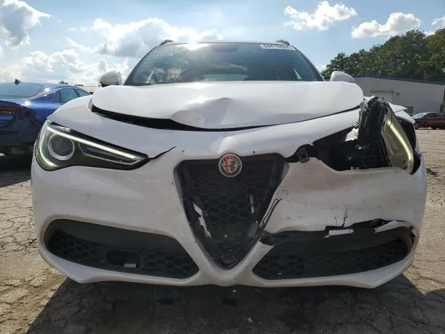 ZASPAJANXK7C49662 2019 2019 Alfa Romeo Stelvio 5