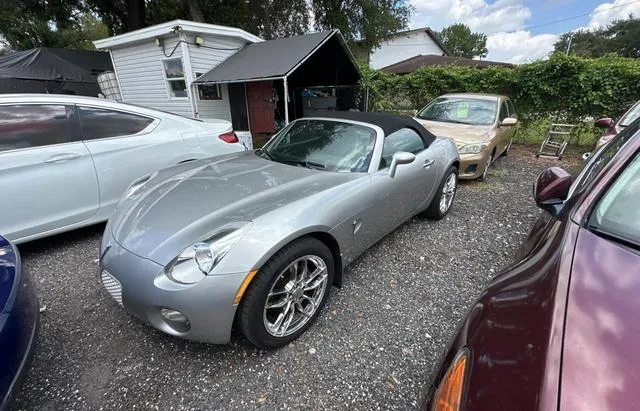 1G2MB35B67Y115676 2007 2007 Pontiac Solstice 2