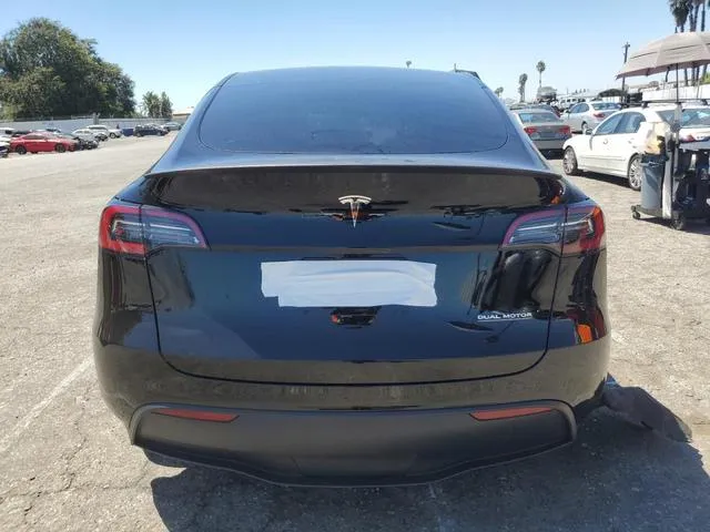 7SAYGDEFXRF128976 2024 2024 Tesla MODEL Y 6