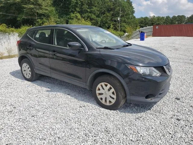 JN1BJ1CR4JW265785 2018 2018 Nissan Rogue- S 4