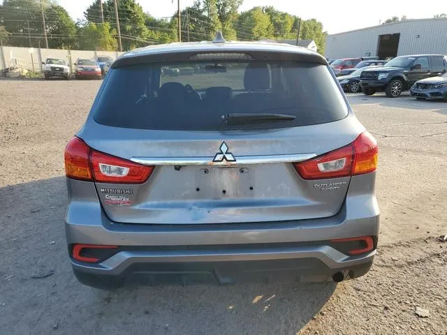 JA4AP3AU8JU019371 2018 2018 Mitsubishi Outlander- ES 6