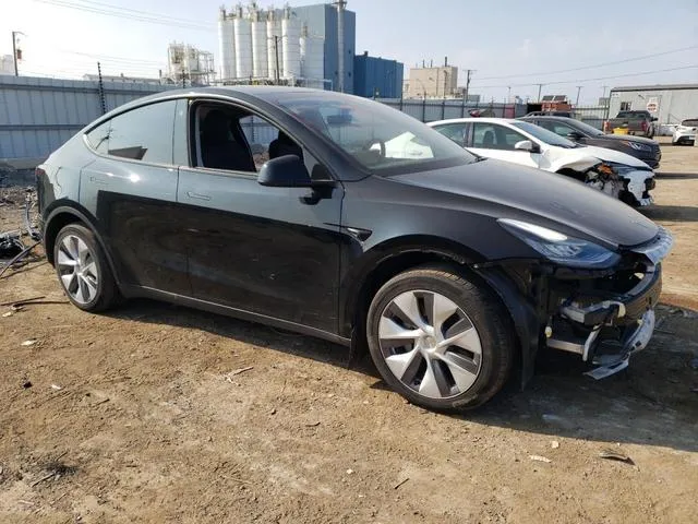 7SAYGDEE5NA008775 2022 2022 Tesla MODEL Y 4