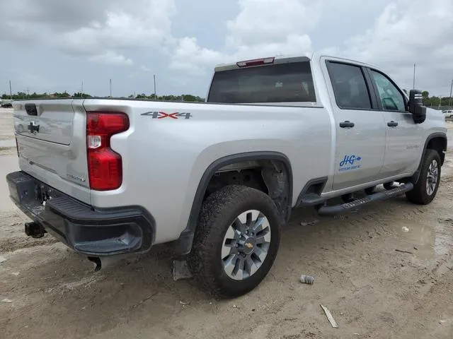 2GC4YMEY3P1712100 2023 2023 Chevrolet Silverado- K2500 Custom 3