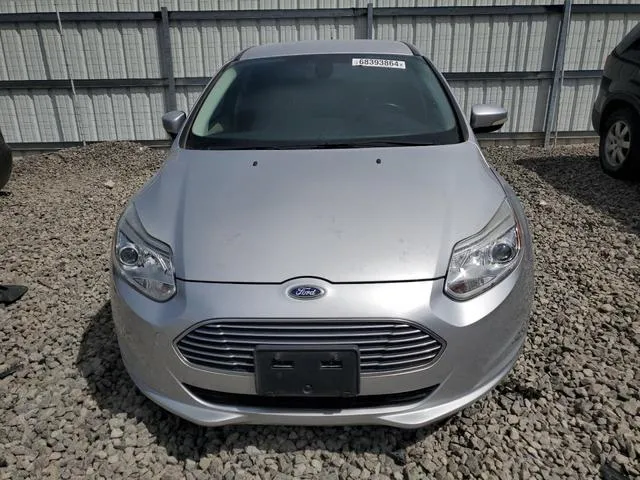 1FAHP3R40CL411591 2012 2012 Ford Focus- Bev 5