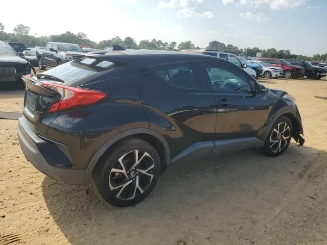 NMTKHMBXXJR032695 2018 2018 Toyota C-HR- Xle 3