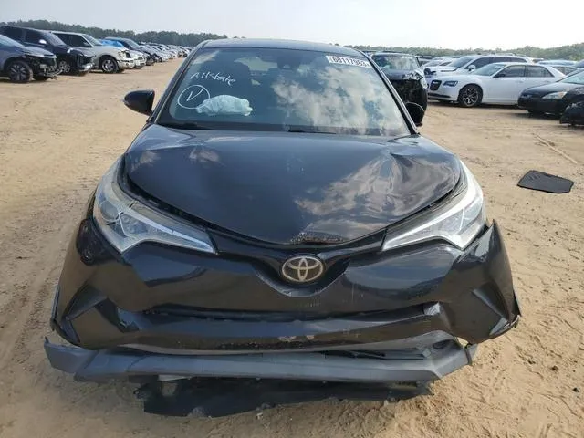 NMTKHMBXXJR032695 2018 2018 Toyota C-HR- Xle 5