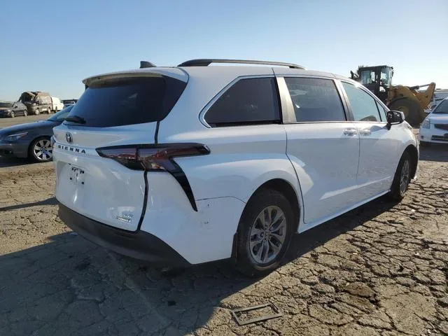 5TDKRKEC4PS142386 2023 2023 Toyota Sienna- LE 3