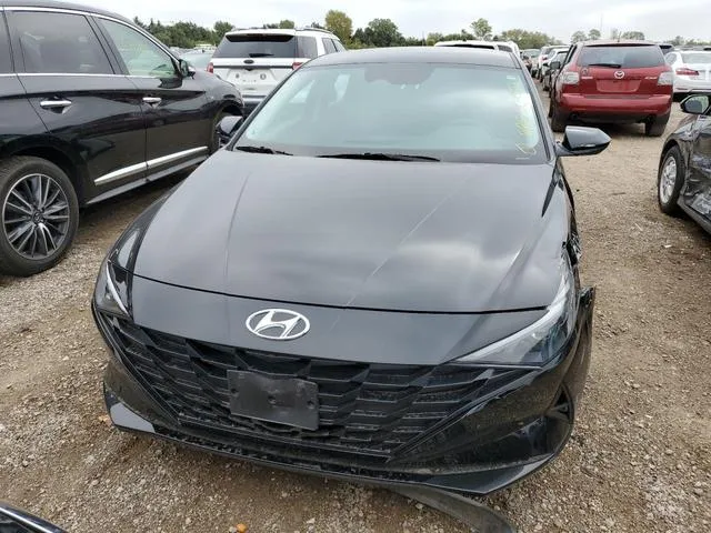 KMHLM4AGXNU325965 2022 2022 Hyundai Elantra- Sel 5