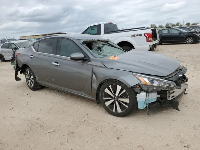 1N4BL4DV7NN347709 2022 2022 Nissan Altima- SV 4