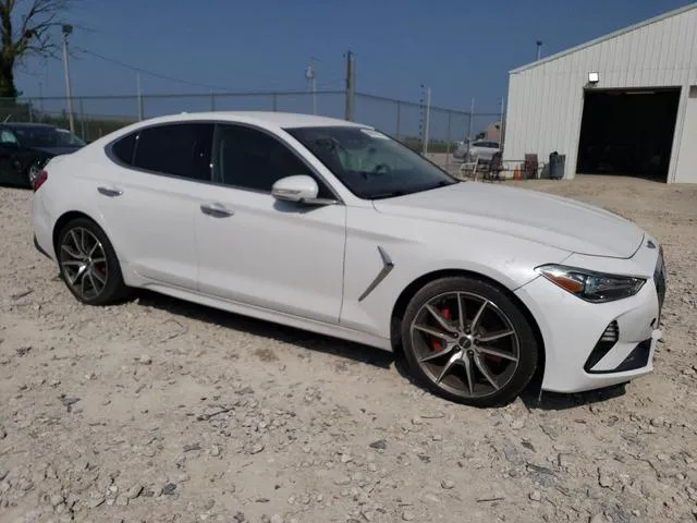 KMTG24LA0KU016586 2019 2019 Genesis G70- Sport 4