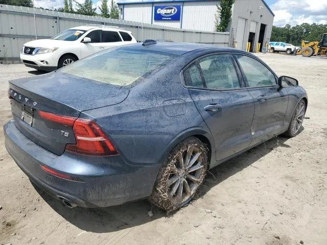 7JR102FK8LG037934 2020 2020 Volvo S60- T5 Momentum 3