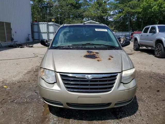 2C4GP44R85R518817 2005 2005 Chrysler Town and Country- LX 5