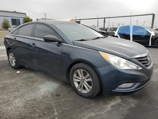 5NPEB4AC5DH734836 2013 2013 Hyundai Sonata- Gls 4