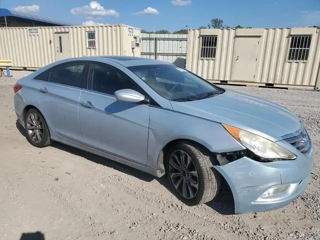 5NPEC4AC1BH139685 2011 2011 Hyundai Sonata- SE 4