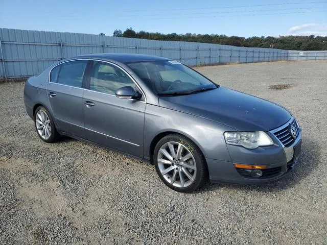 WVWCU93C78P057343 2008 2008 Volkswagen Passat- VR6 4