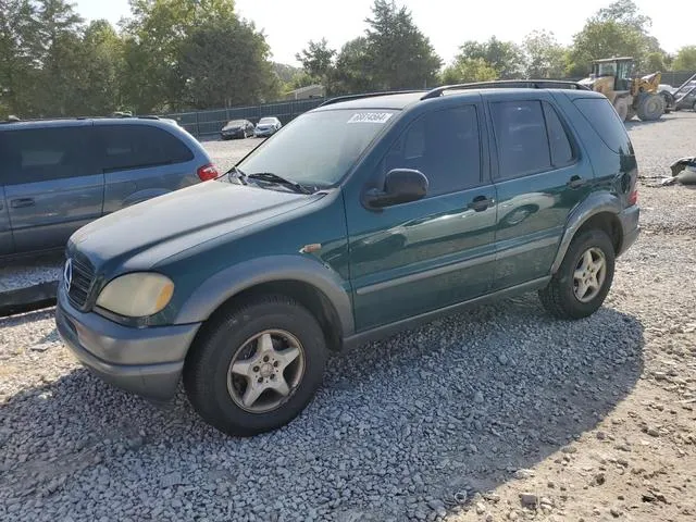 4JGAB54E5WA051123 1998 1998 Mercedes-Benz ML-Class- 320 1